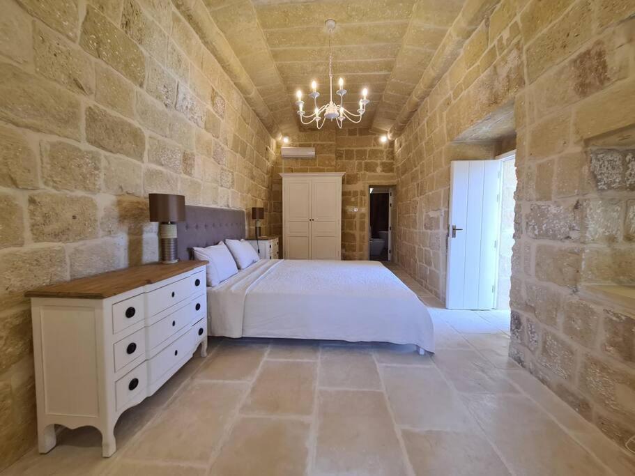 Farmhouse Villa With Large Pool And Garden In Gozo Gharb  Luaran gambar