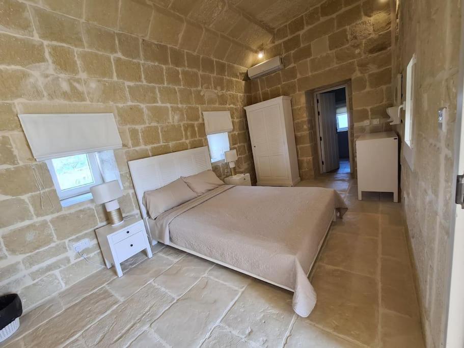 Farmhouse Villa With Large Pool And Garden In Gozo Gharb  Luaran gambar