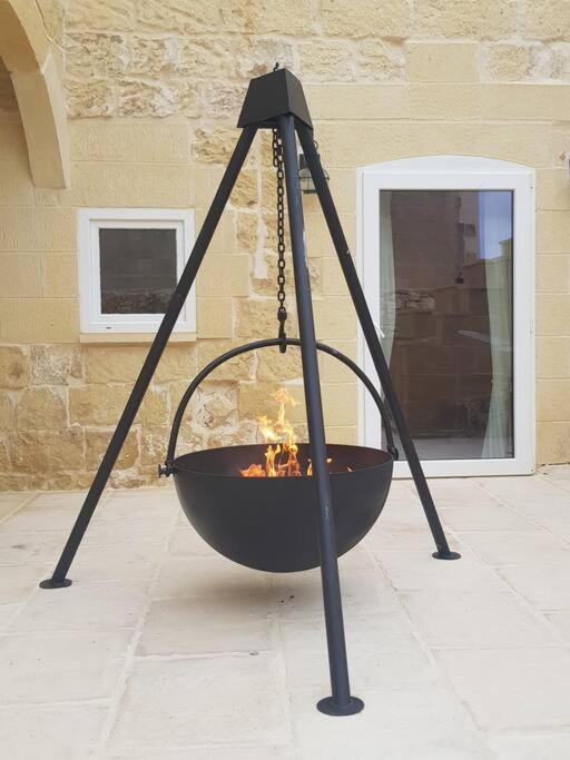 Farmhouse Villa With Large Pool And Garden In Gozo Gharb  Luaran gambar