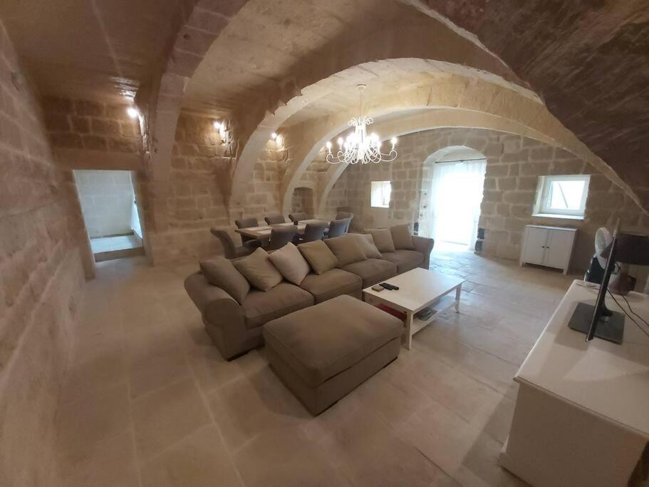 Farmhouse Villa With Large Pool And Garden In Gozo Gharb  Luaran gambar