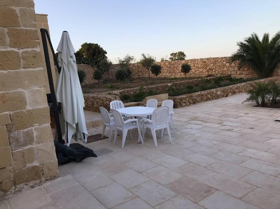 Farmhouse Villa With Large Pool And Garden In Gozo Gharb  Luaran gambar