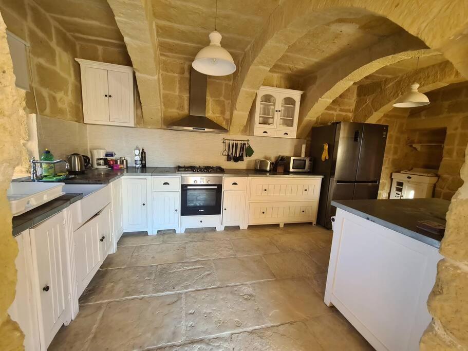 Farmhouse Villa With Large Pool And Garden In Gozo Gharb  Luaran gambar